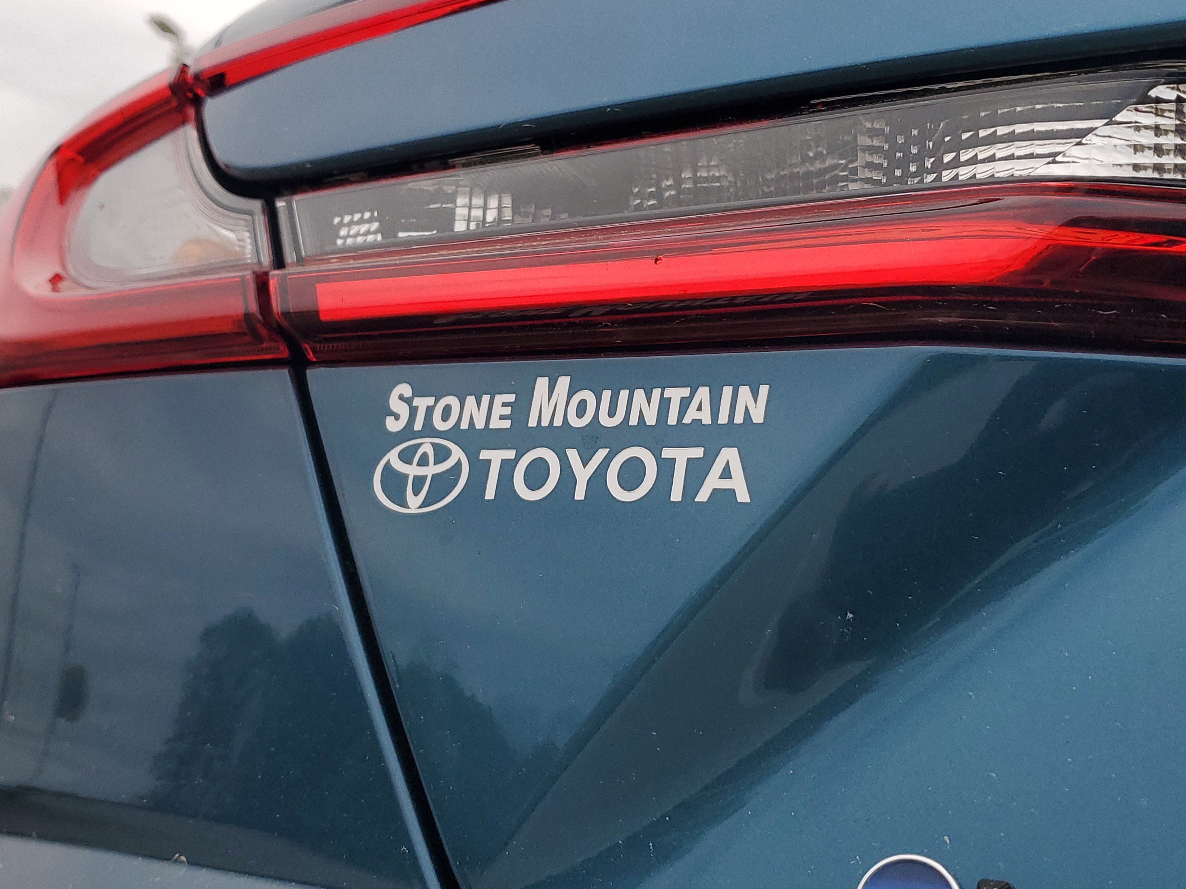 New 2026 Toyota Camry SE image 9