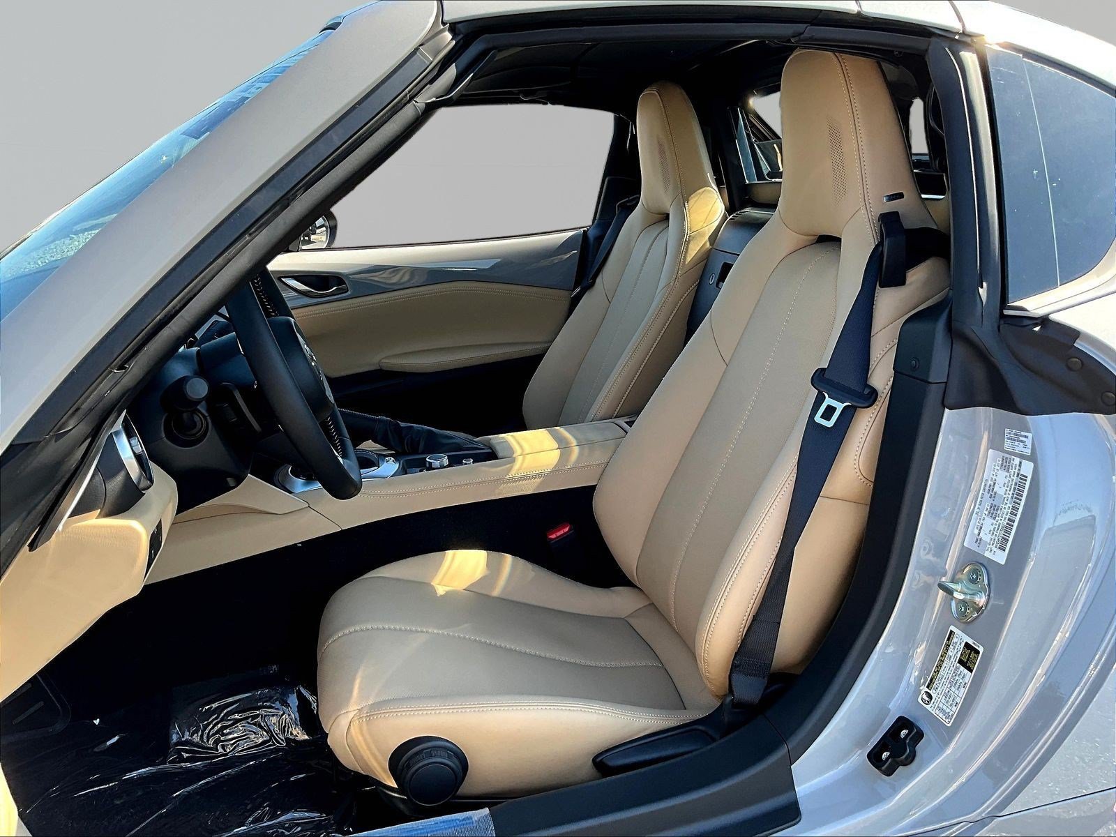 New 2026 MAZDA MX-5 Miata RF Grand Touring RWD image 14