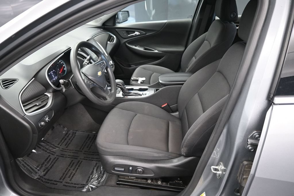Used 2024 Chevrolet Malibu LT FWD image 26