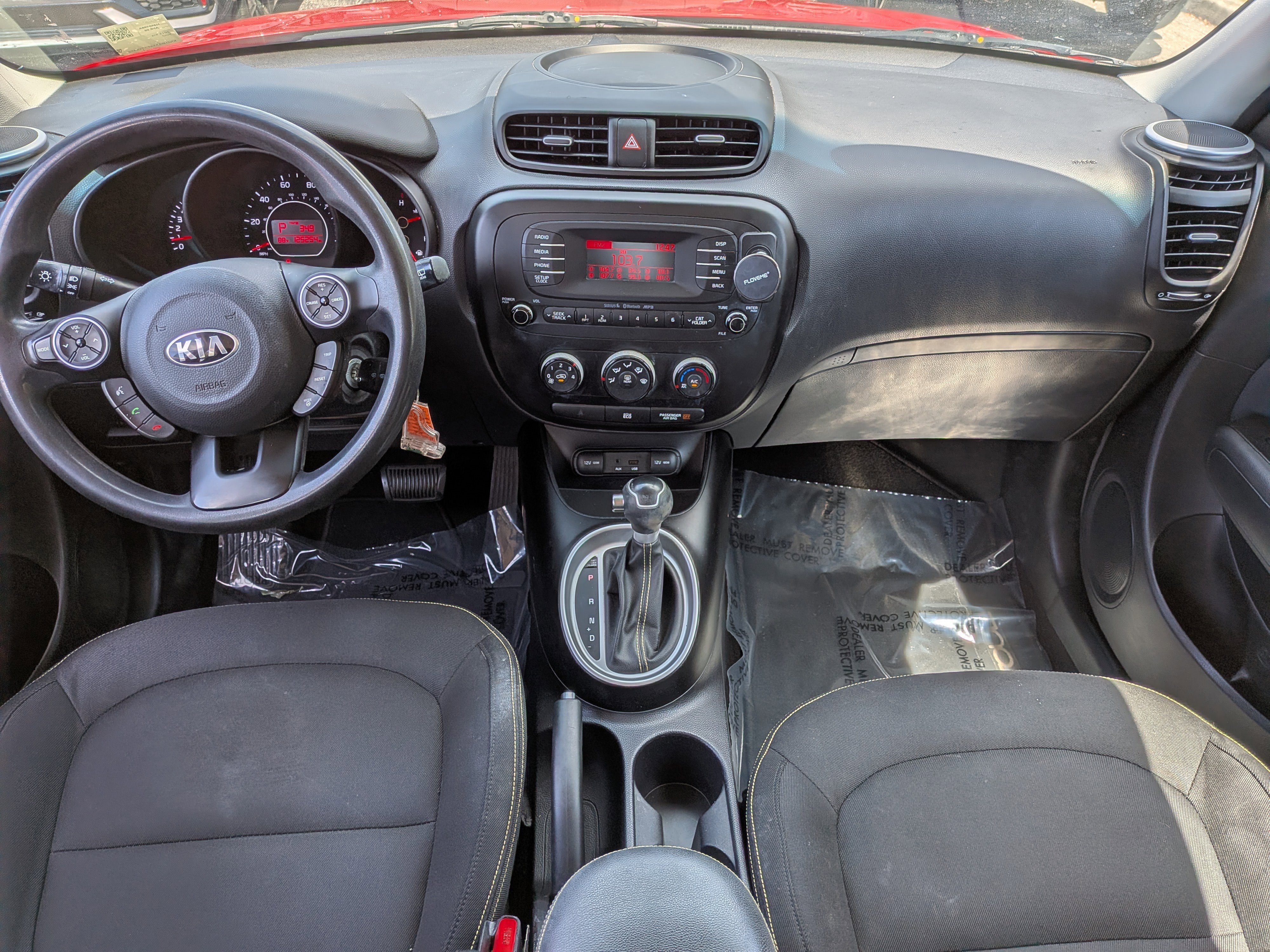 Used 2015 Kia Soul + FWD image 15
