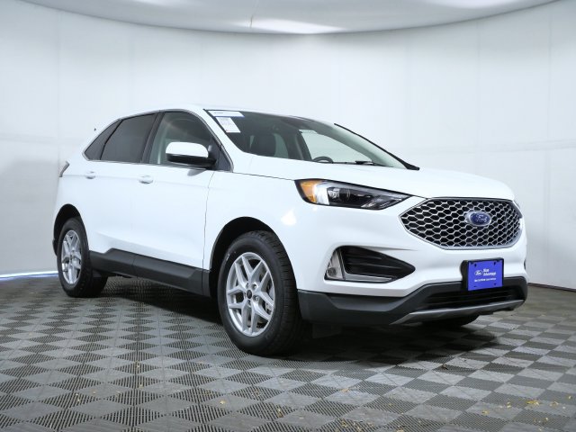 Used 2024 Ford Edge SEL w/ Convenience Package
