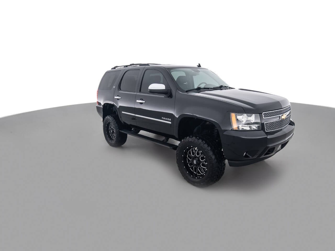 Used 2011 Chevrolet Tahoe LTZ AWD/4WD image 3