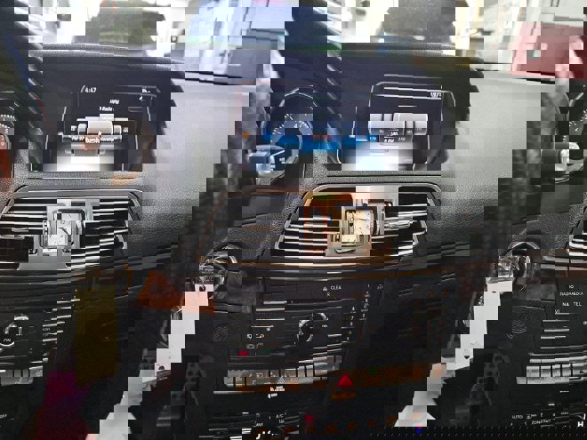 Used 2017 Mercedes-Benz E 400 E 400 4MATIC w/ Premium 2 Package image 15