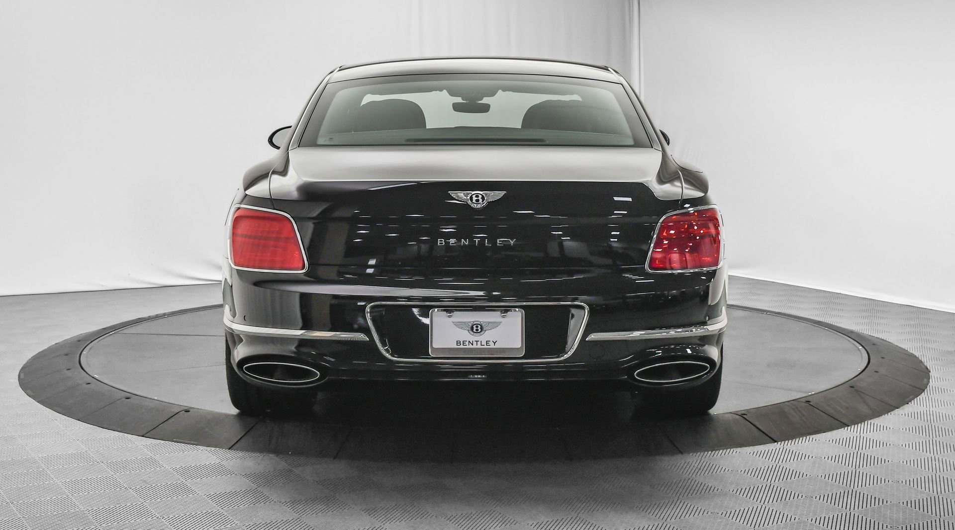 New 2026 Bentley Flying Spur Plug-In Hybrid image 10