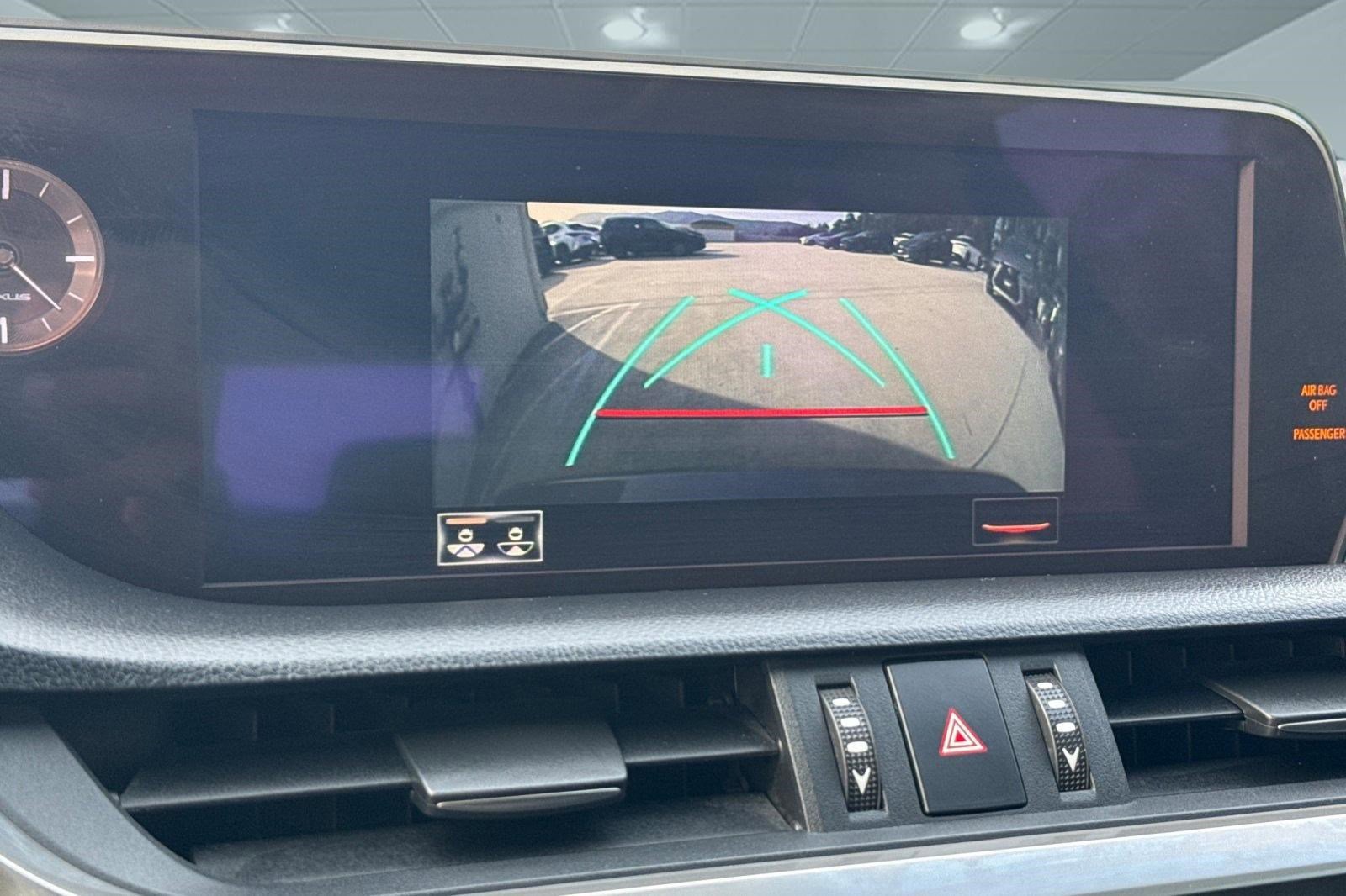 Used 2021 Lexus ES 300h w/ Premium Package image 26