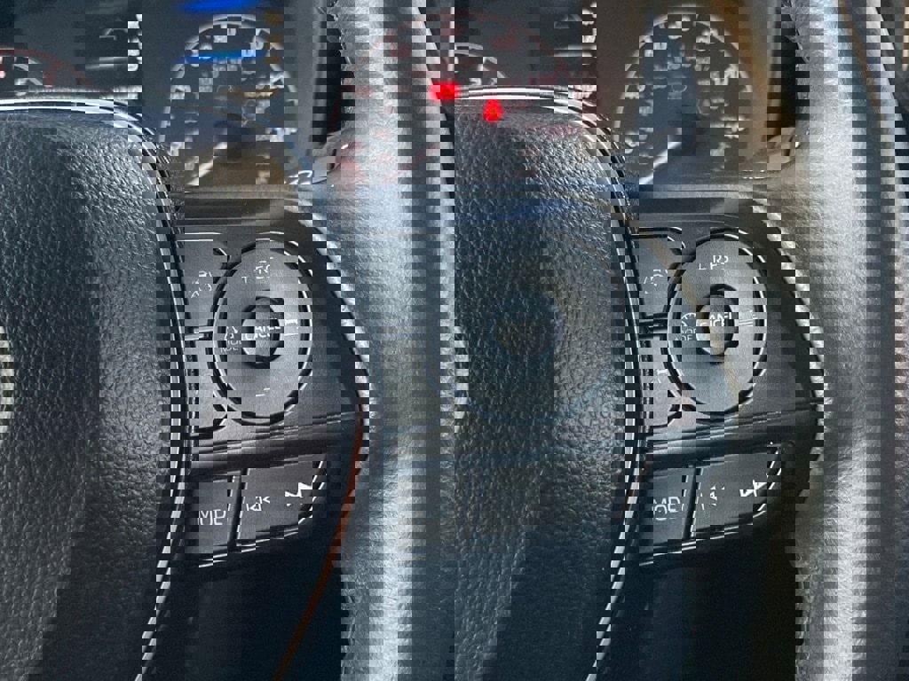 Used 2024 Toyota Corolla Cross SE AWD/4WD image 13