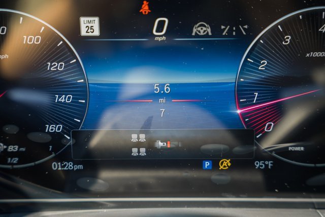 New 2026 Mercedes-Benz GLS 580 4MATIC image 42