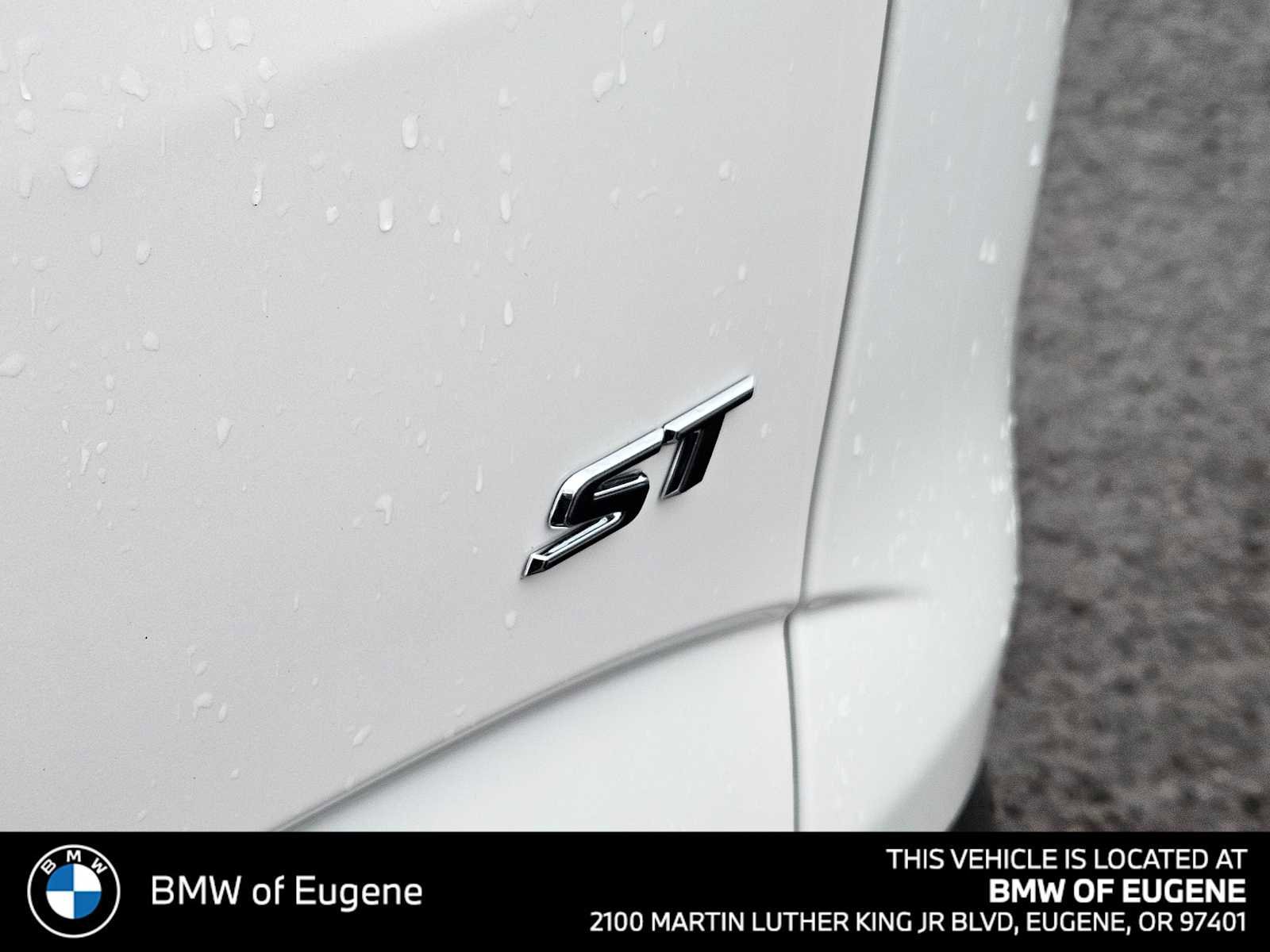 Used 2023 Buick Enclave Essence w/ Experience Buick Package image 17