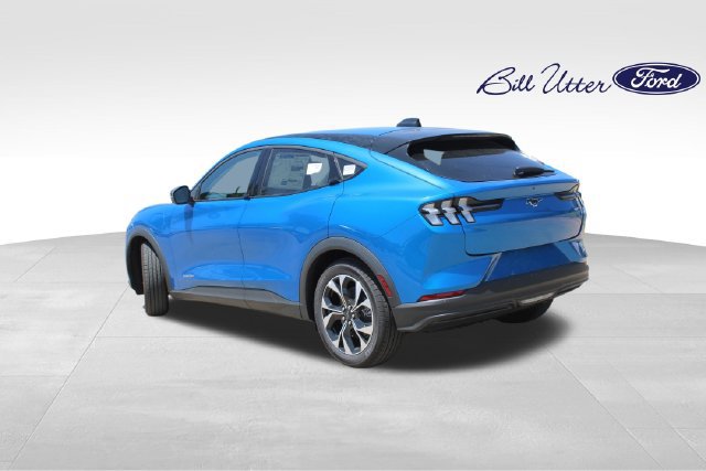 New 2026 Ford Mustang Mach-E Select w/ Comfort Package Lite RWD image 4