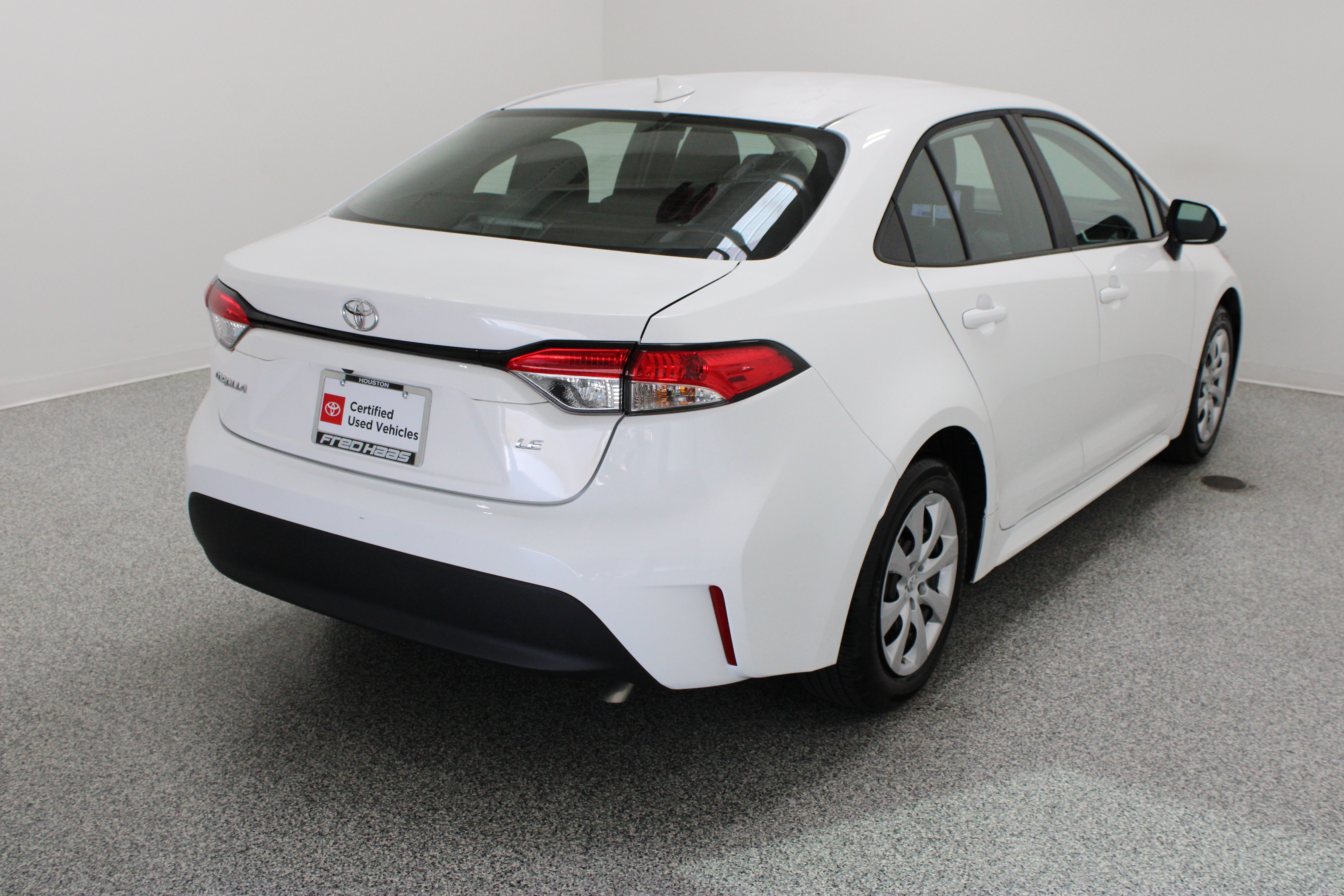 Certified 2026 Toyota Corolla LE FWD image 7
