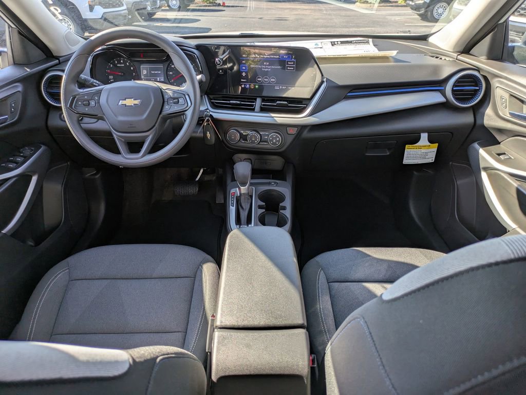 New 2026 Chevrolet Trax LS w/ Driver Confidence Package image 15