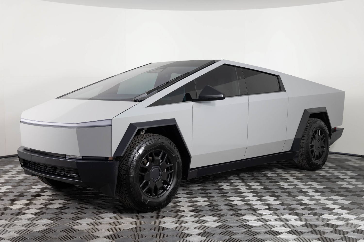Used 2024 Tesla Cybertruck AWD Crew Cab