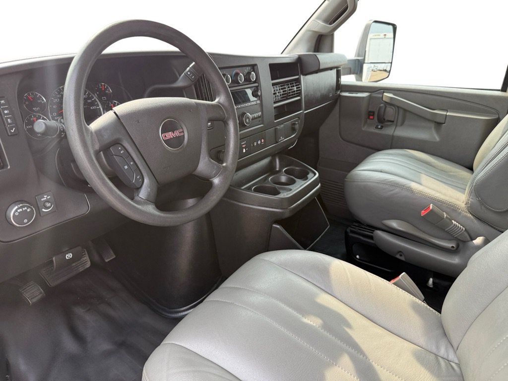Used 2019 GMC Savana 3500 w/ Power Convenience Package RWD image 13