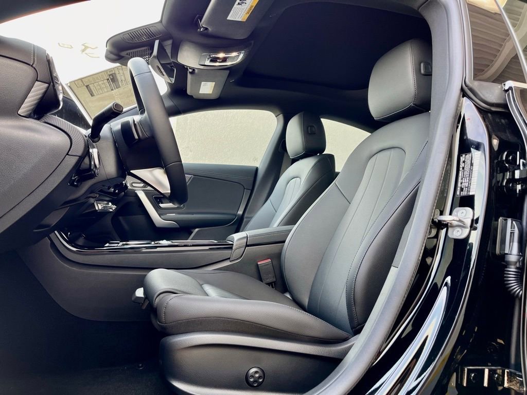 Certified 2025 Mercedes-Benz CLA 250 4MATIC image 3