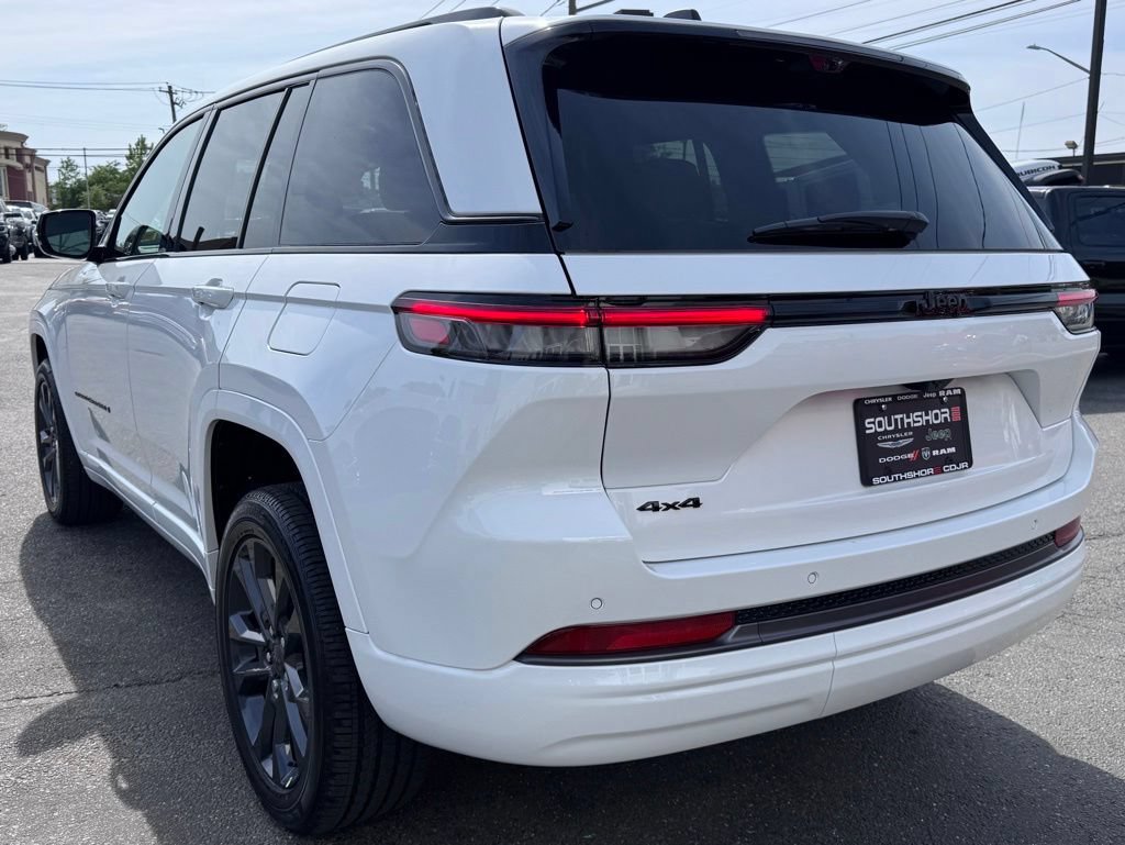 New 2026 Jeep Grand Cherokee Limited AWD/4WD image 5