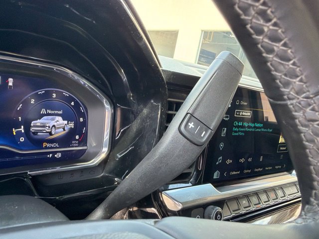 Used 2023 Chevrolet Silverado 1500 LT AWD/4WD image 29
