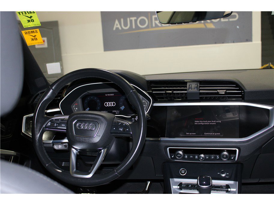 Used 2024 Audi Q3 2.0T Premium image 15