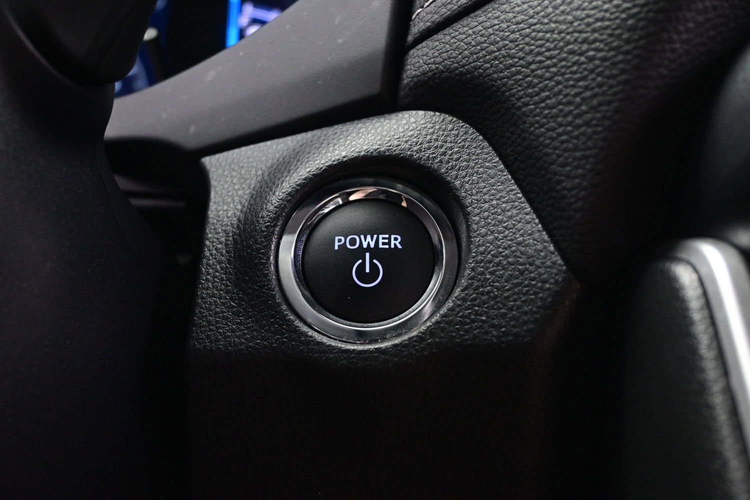 Used 2023 Toyota RAV4 XLE w/ XLE Grade Weather Package AWD/4WD image 22