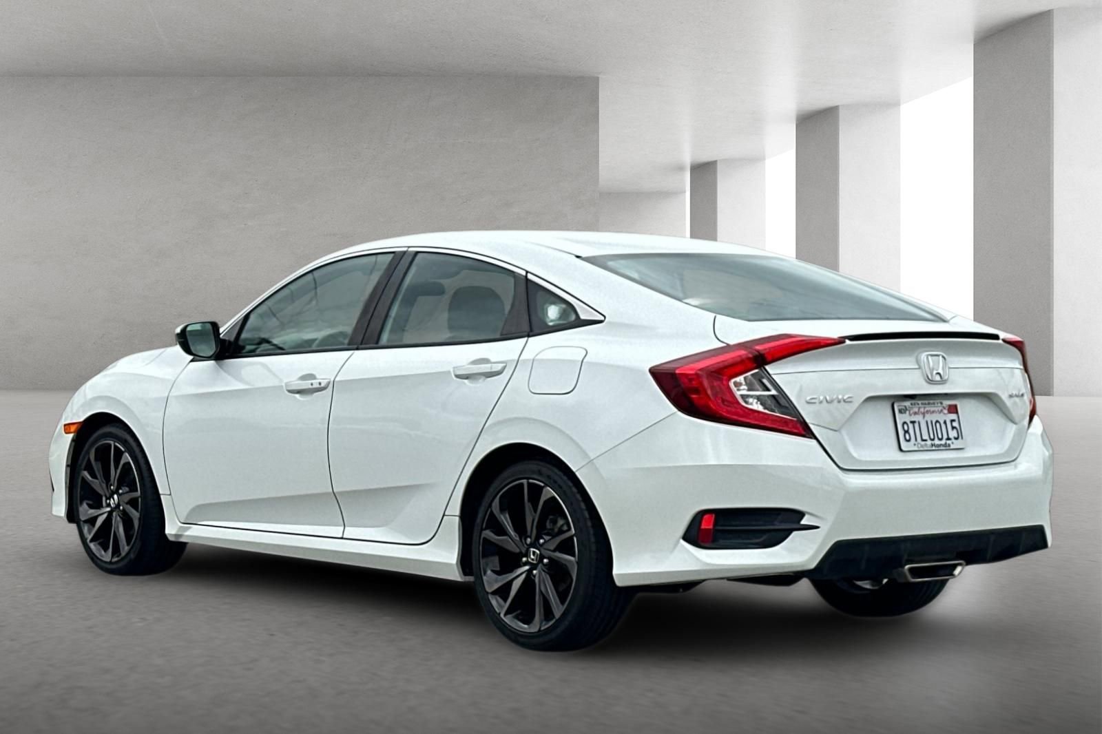 Used 2020 Honda Civic Sport image 6