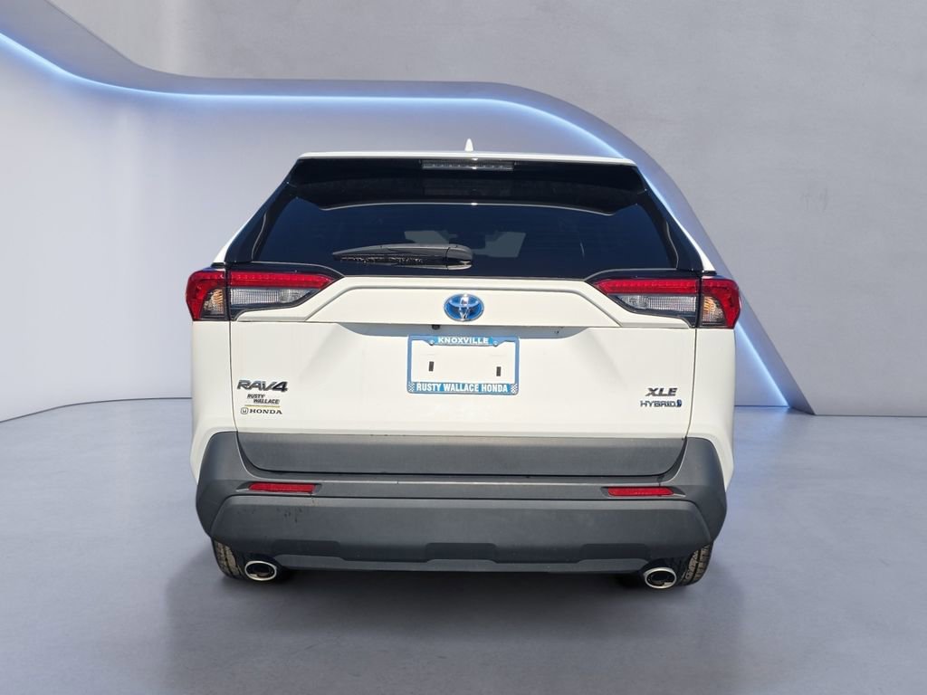 Used 2024 Toyota RAV4 XLE image 4