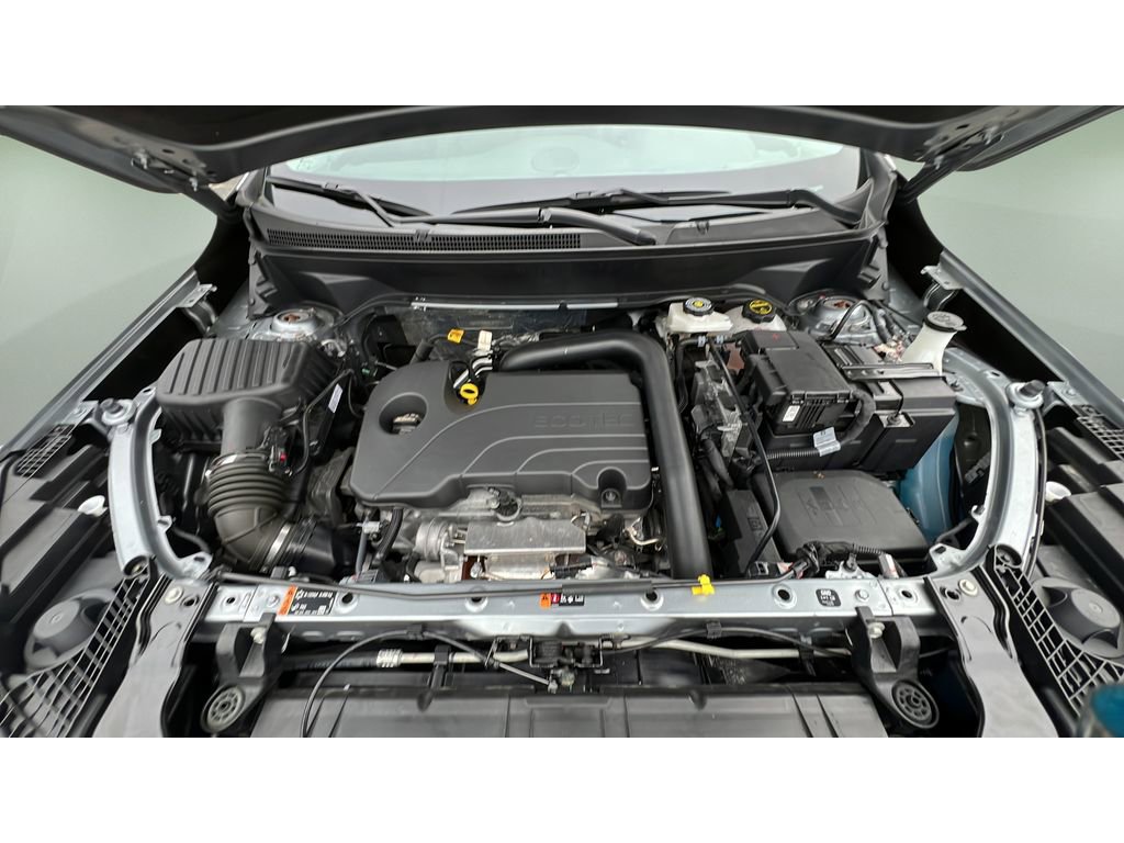 Certified 2024 GMC Terrain SLT w/ Infotainment Package II image 33