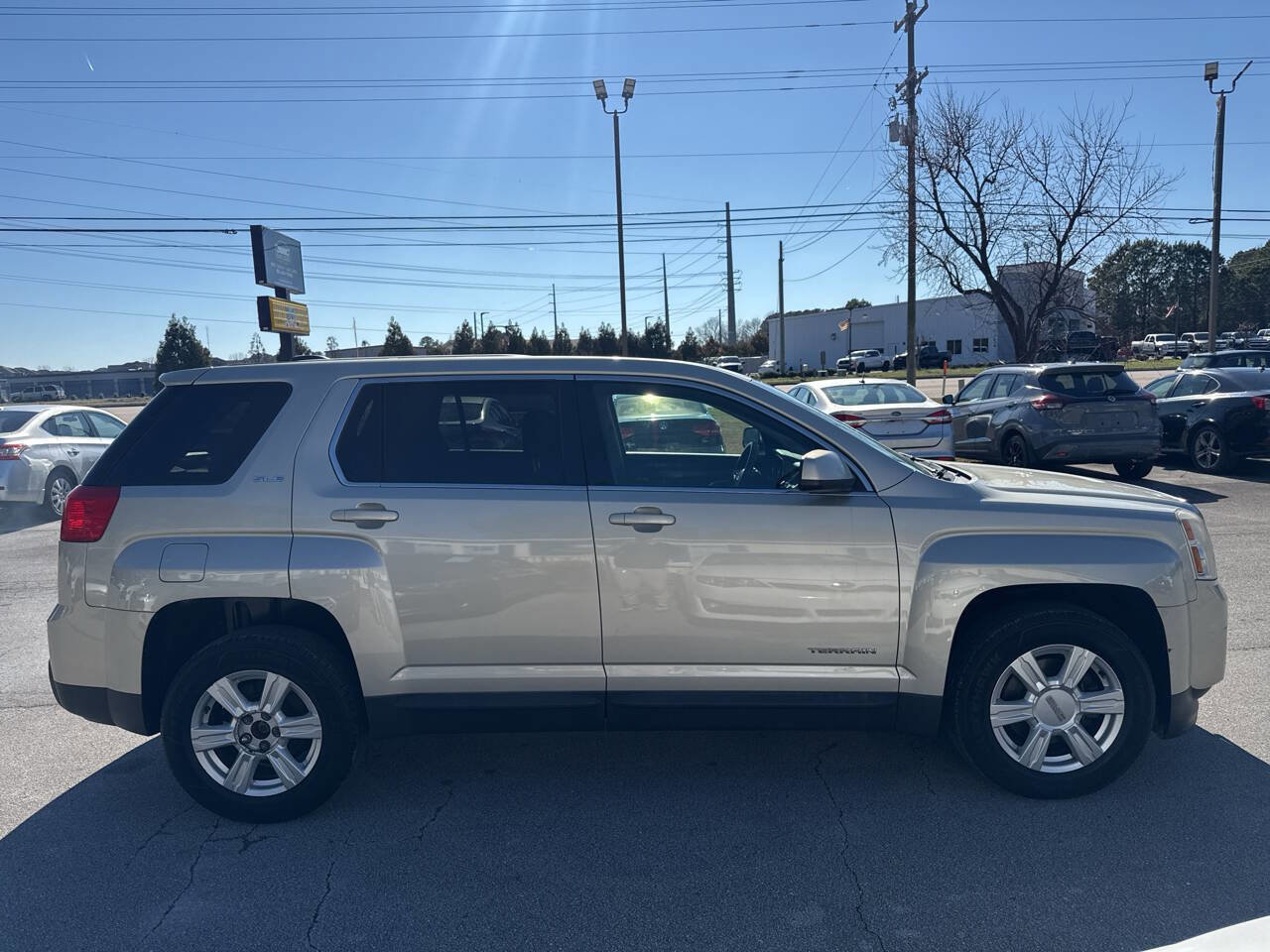 Used 2015 GMC Terrain SLE image 5