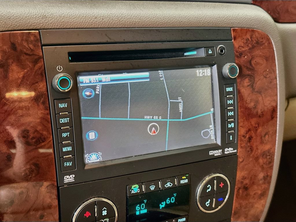 Used 2013 Chevrolet Tahoe LTZ RWD image 19