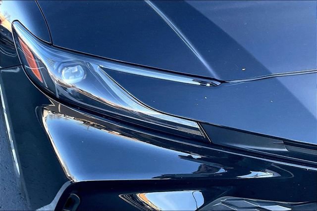 Used 2025 Toyota Camry LE FWD image 28