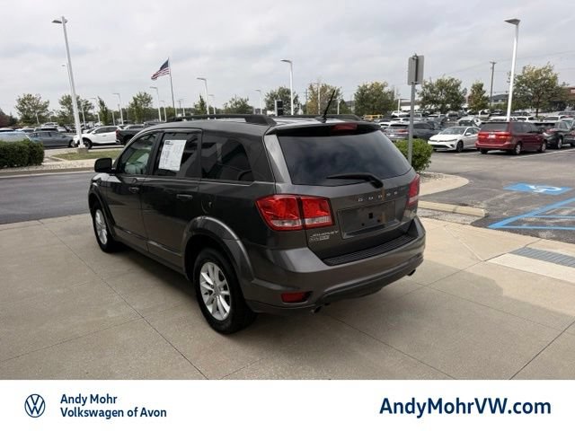 Used 2016 Dodge Journey SXT w/ Comfort/Convenience Group FWD image 4