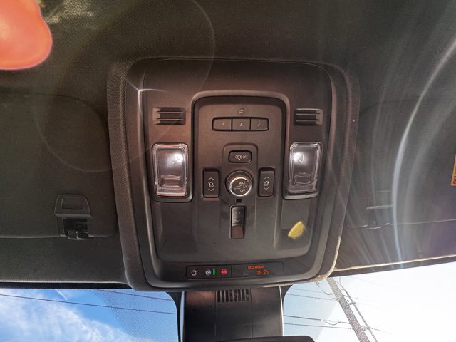 Used 2023 Chevrolet Tahoe LT w/ Luxury Package image 22