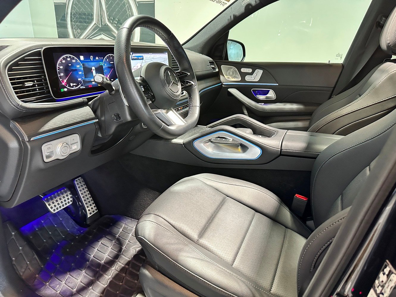 Certified 2025 Mercedes-Benz GLS 450 4MATIC image 10