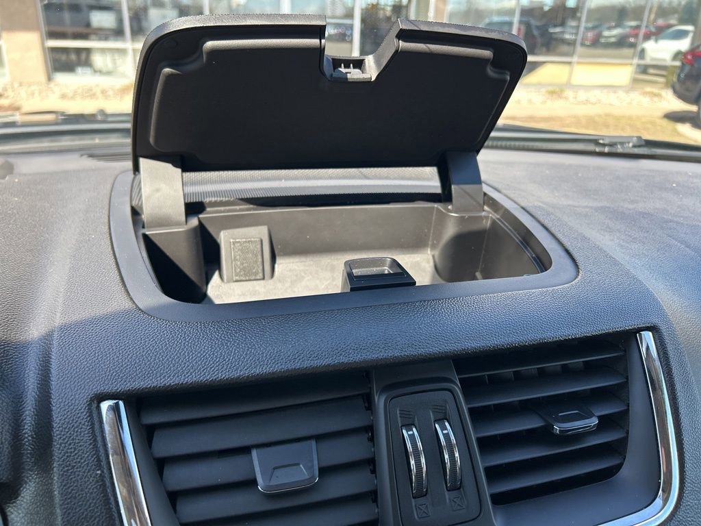 Used 2015 GMC Acadia Denali AWD/4WD image 20
