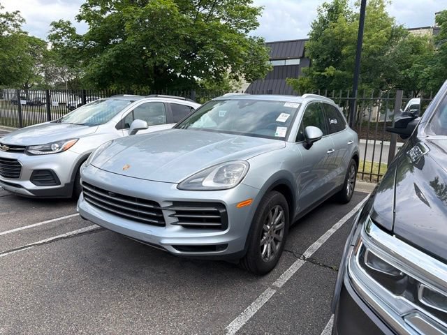 Used 2021 Porsche Cayenne S AWD/4WD image 1