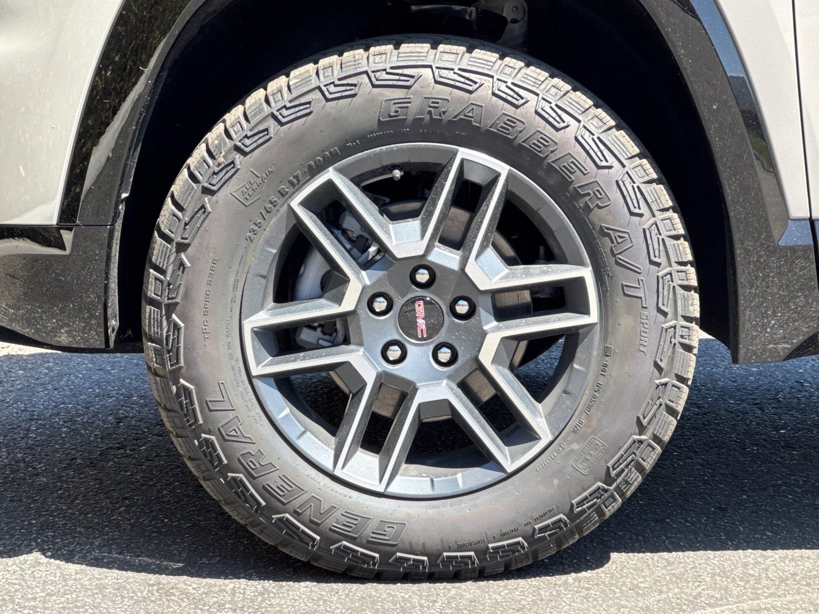 New 2026 GMC Terrain AT4 AWD/4WD image 26
