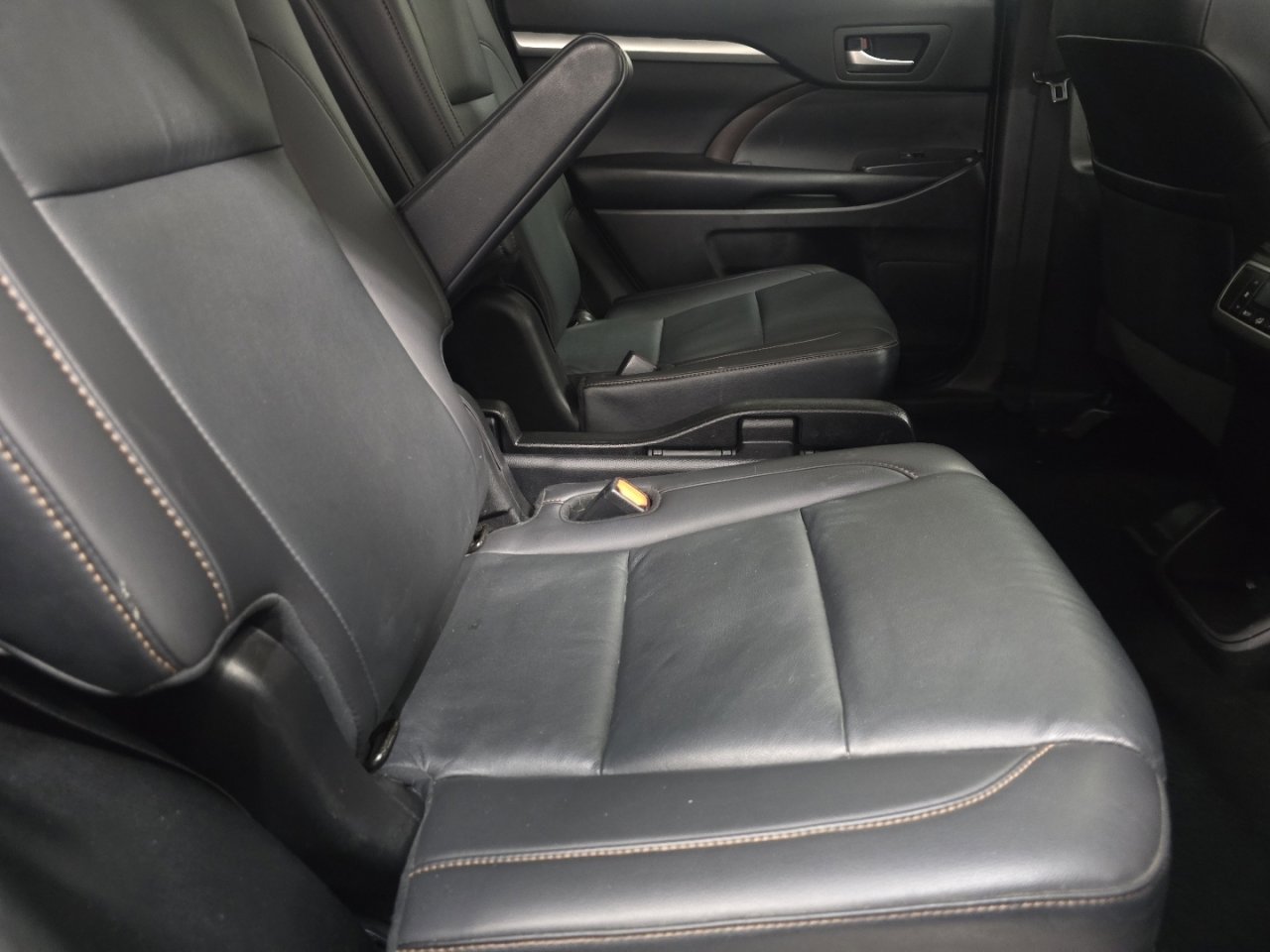 Certified 2019 Toyota Highlander XLE image 20