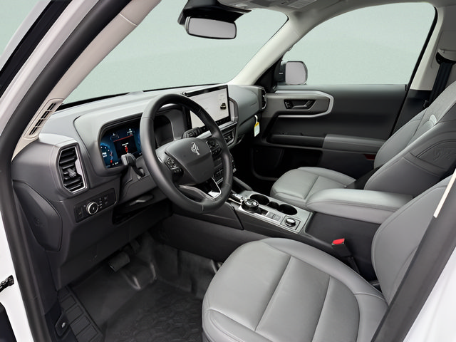 Used 2025 Ford Bronco Sport Badlands AWD/4WD image 4