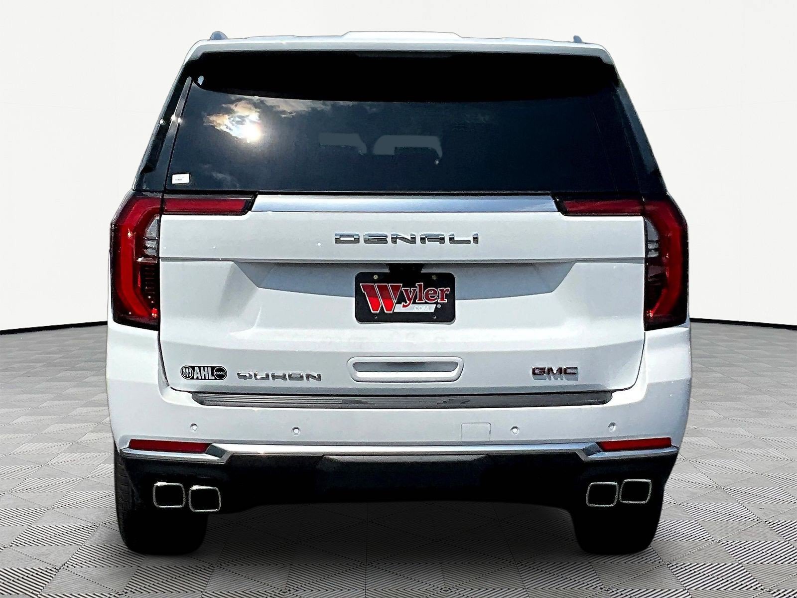 New 2026 GMC Yukon XL Denali w/ Advanced Technology Package AWD/4WD image 5