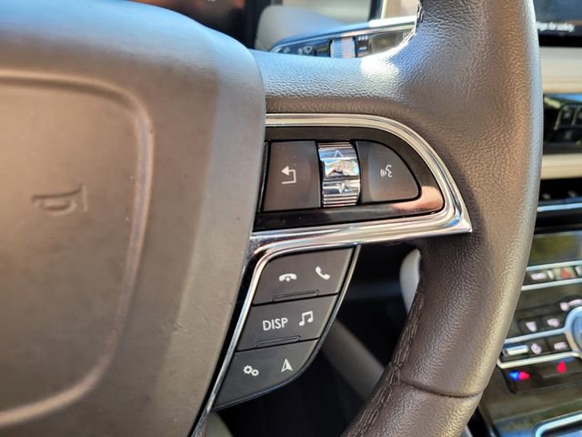 Used 2021 Lincoln Nautilus FWD image 28