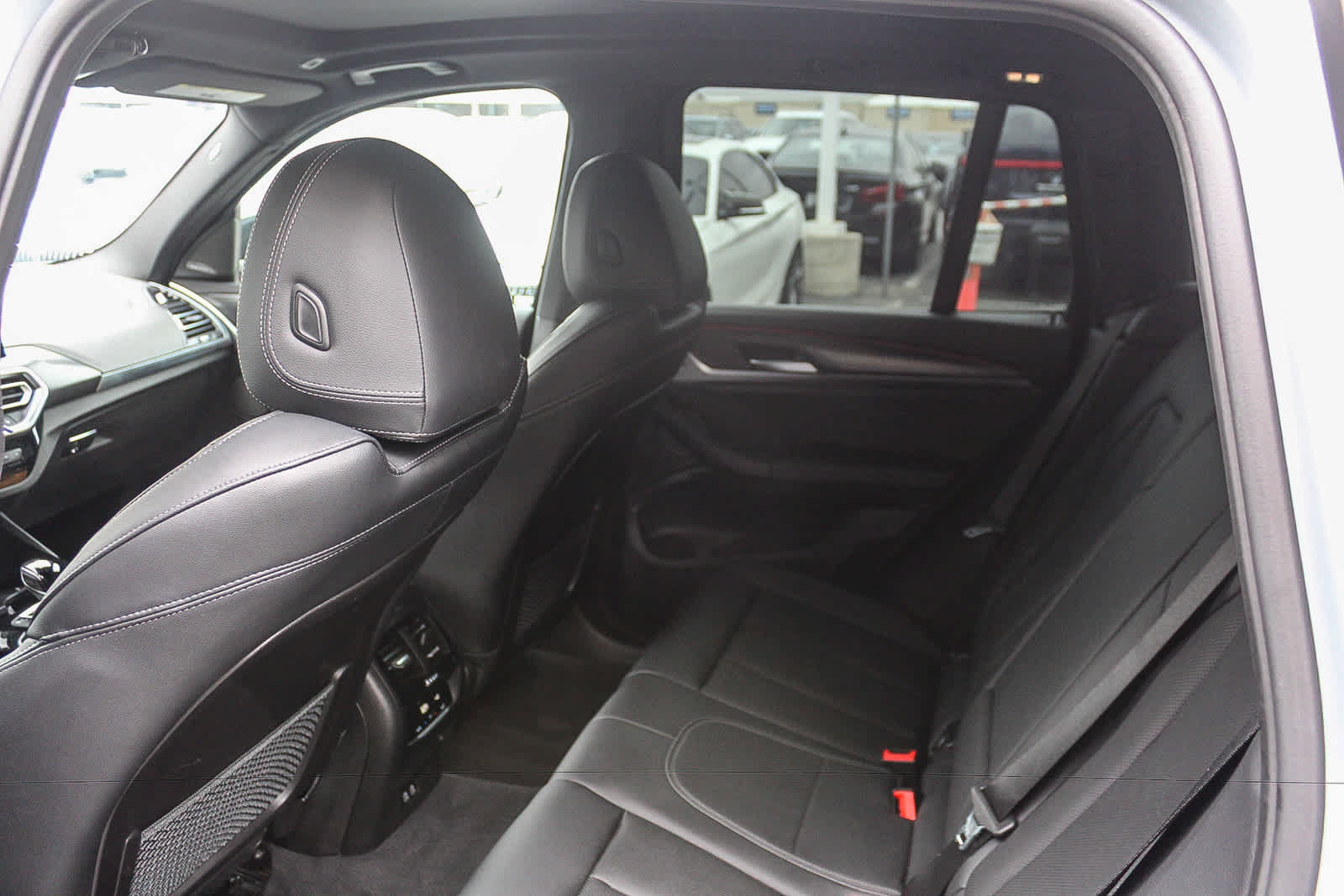 Used 2023 BMW X3 sDrive30i w/ M Sport Package RWD image 17