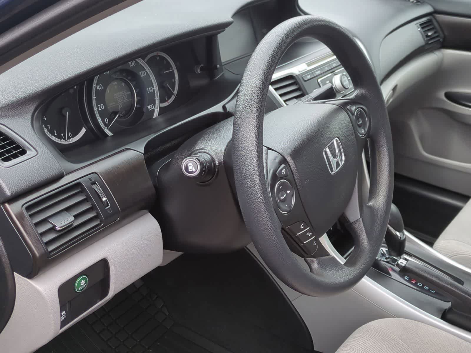 Used 2015 Honda Accord EX image 10