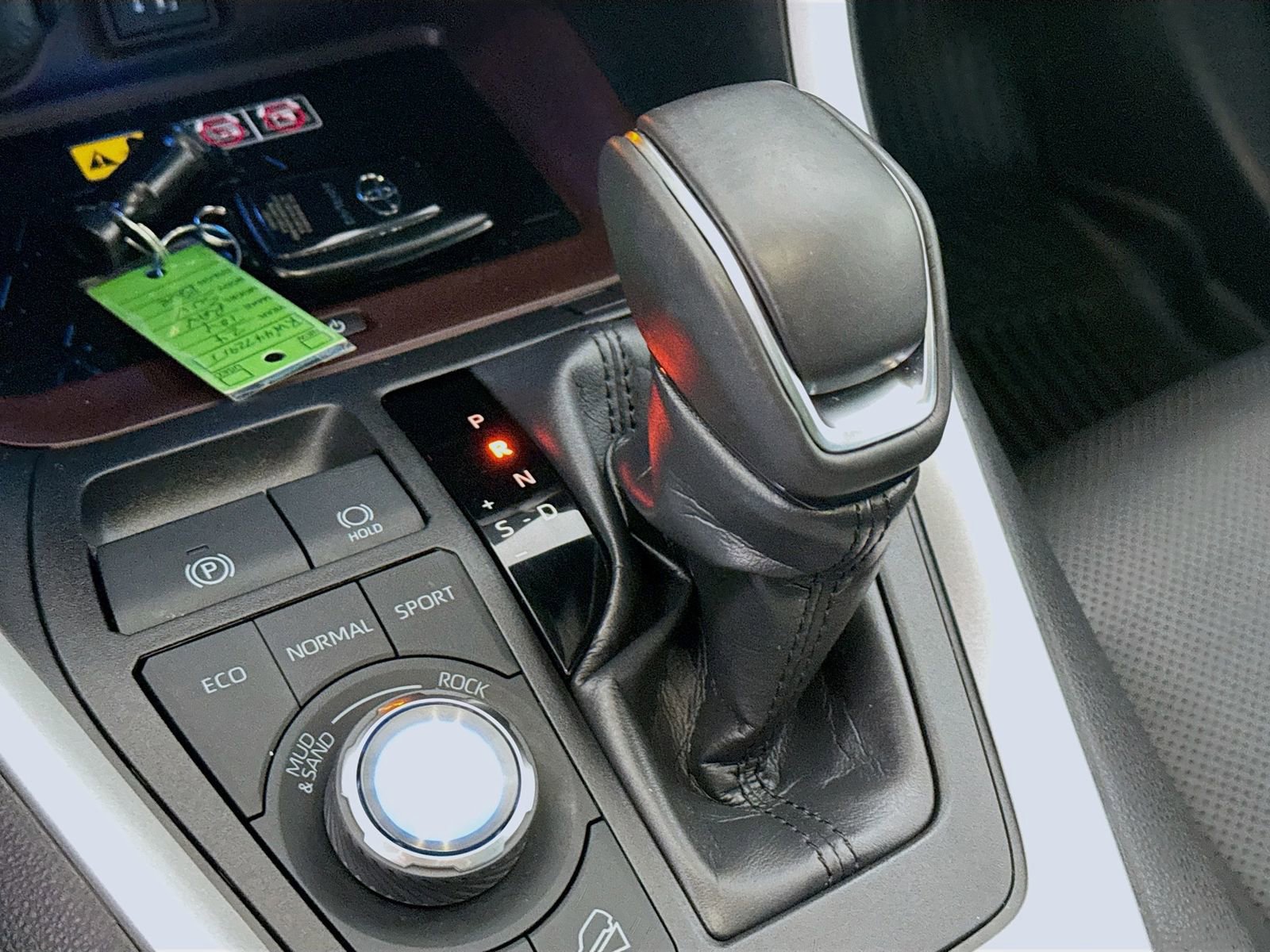 Used 2024 Toyota RAV4 Limited w/ Advanced Technology Package image 13