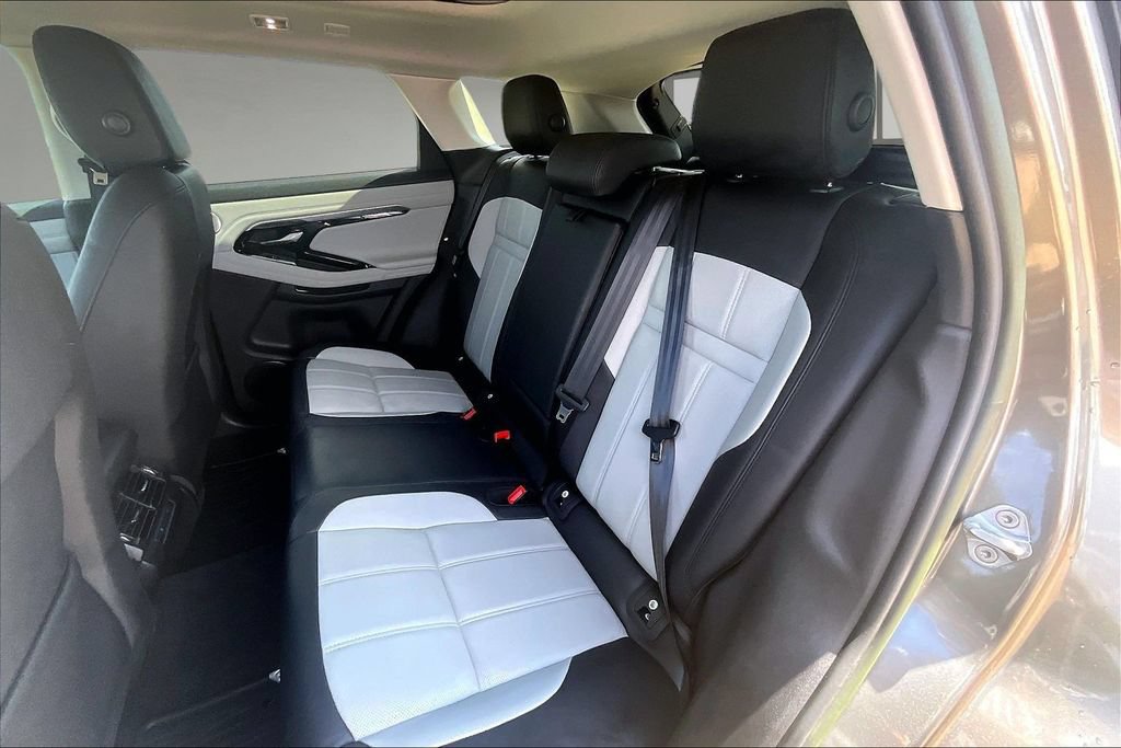 Used 2023 Land Rover Range Rover Evoque R-Dynamic SE AWD/4WD image 26