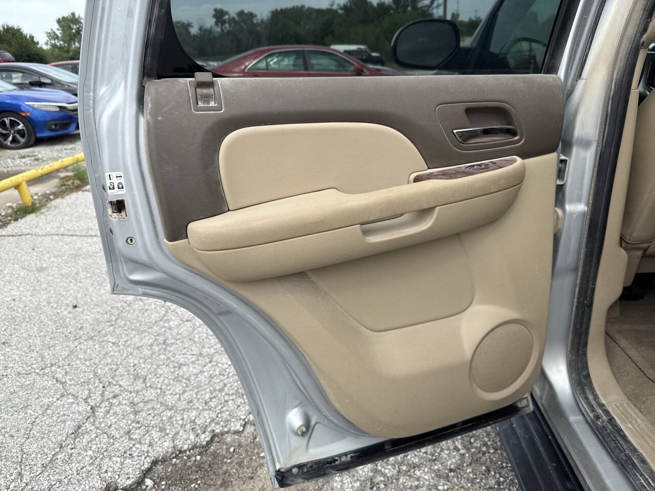 Used 2012 GMC Yukon SLT AWD/4WD image 18