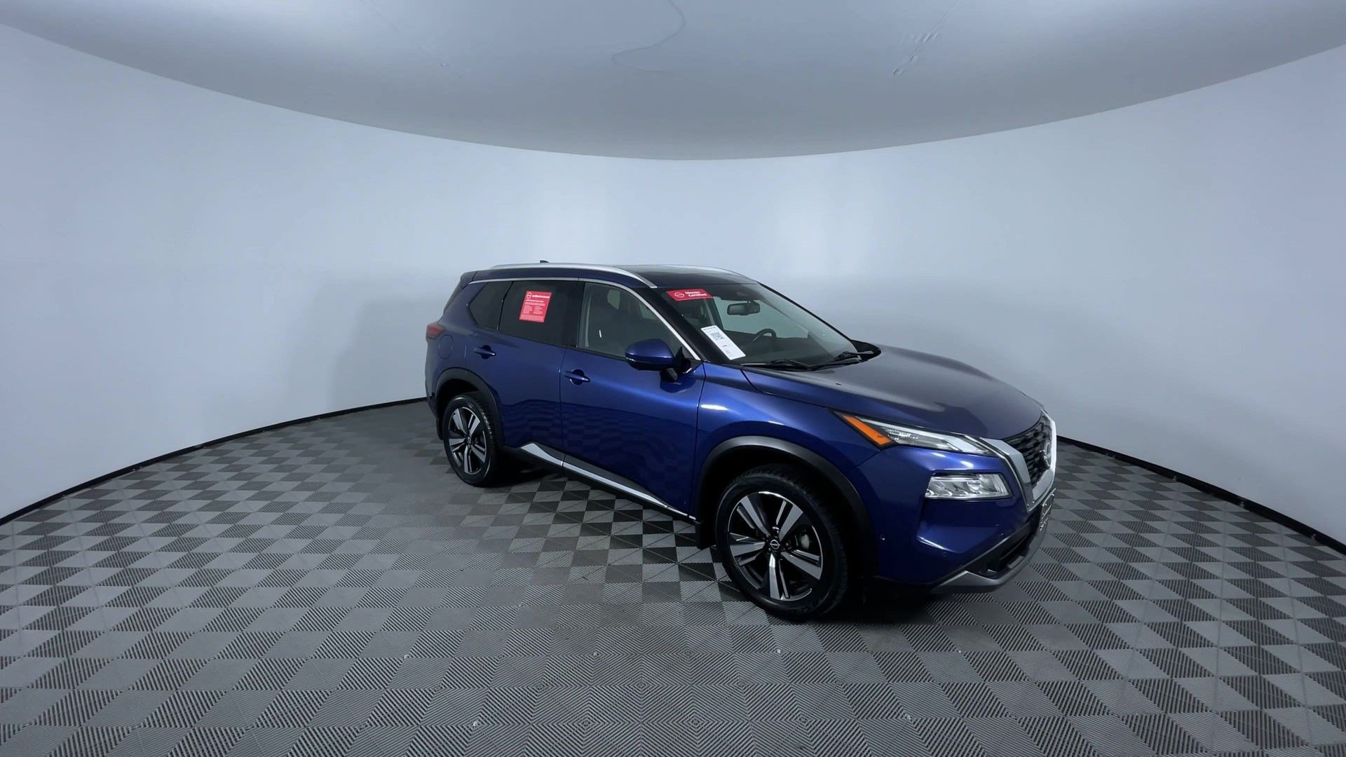 Certified 2023 Nissan Rogue SL w/ SL Premium Package AWD/4WD image 2