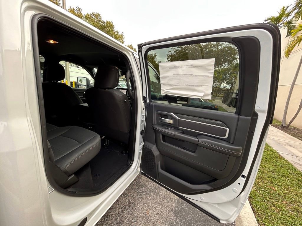 New 2026 RAM 3500 Big Horn image 31