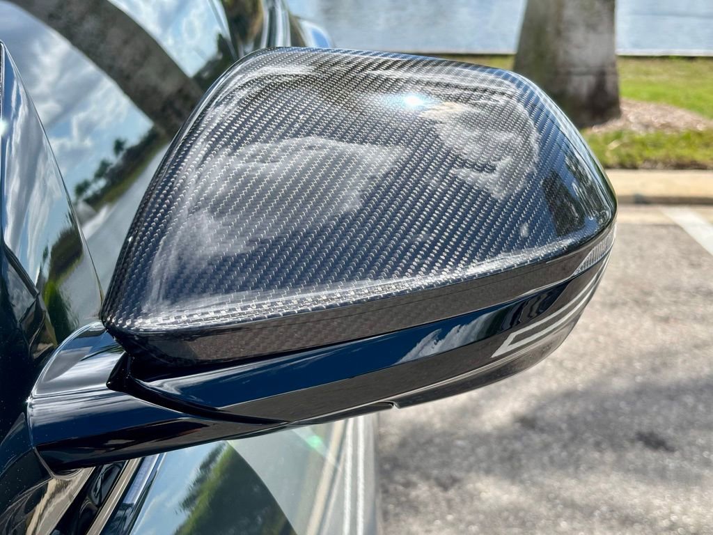 Used 2024 Lamborghini Urus Performante AWD/4WD image 33