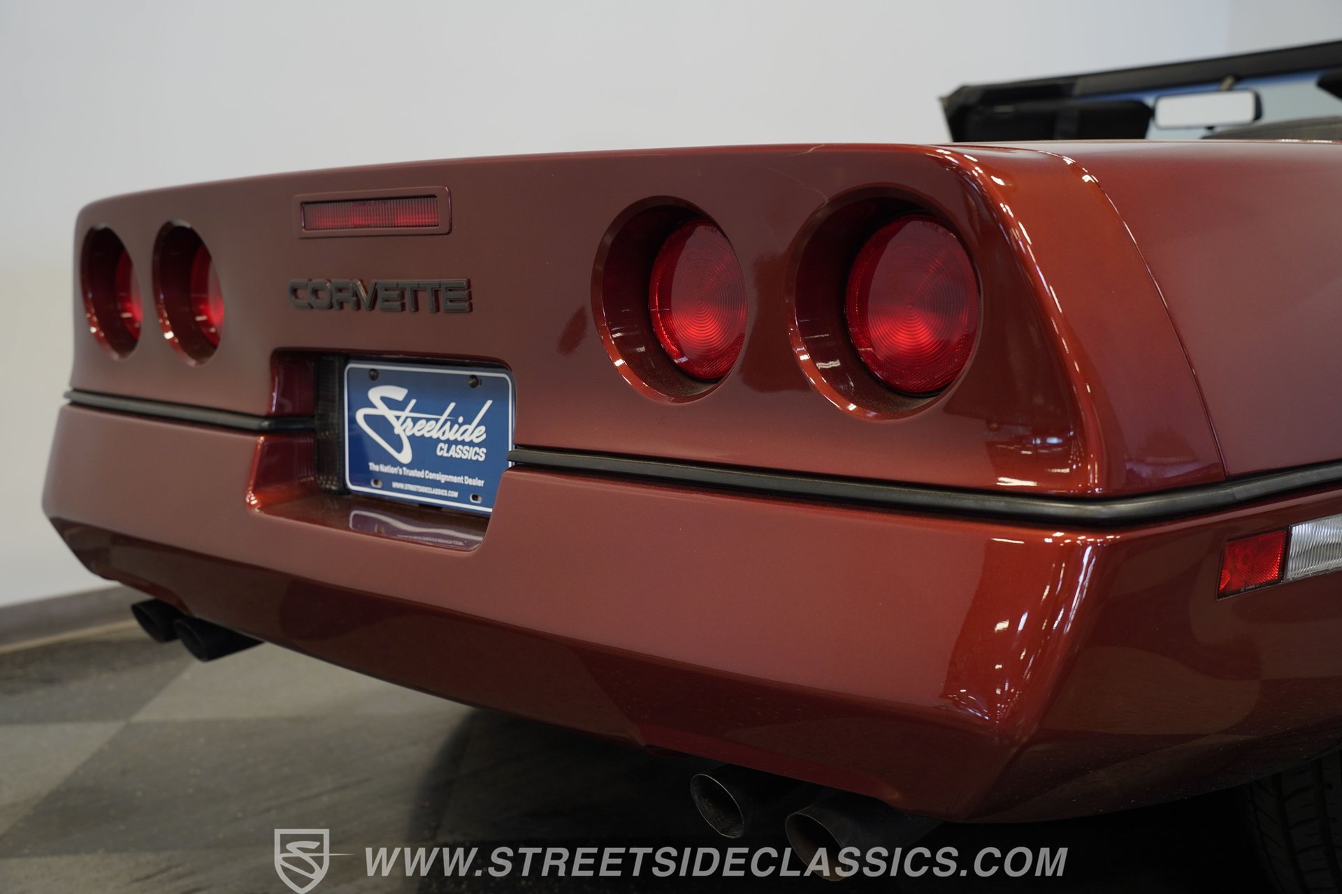 Used 1987 Chevrolet Corvette Convertible RWD image 37
