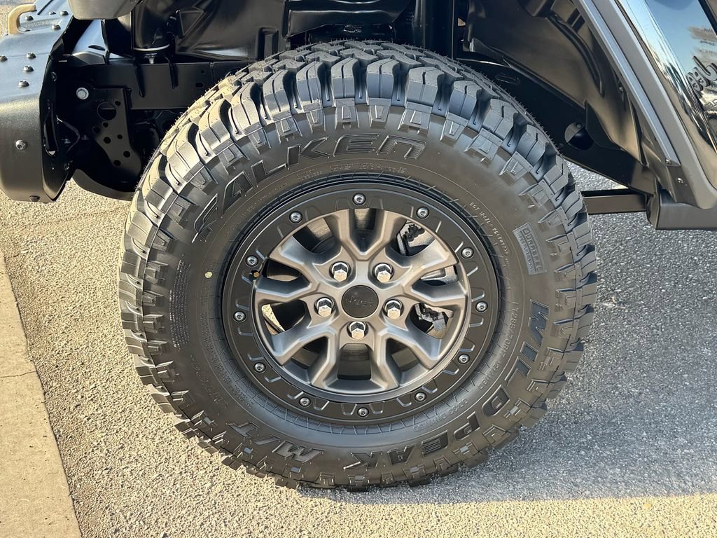 Used 2023 Jeep Wrangler Unlimited Rubicon 392 image 10