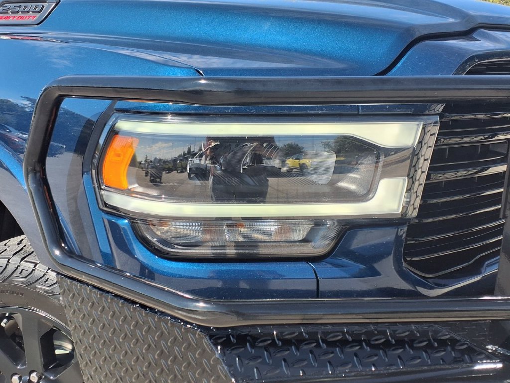 Used 2021 RAM 2500 Laramie w/ Night Edition AWD/4WD image 2