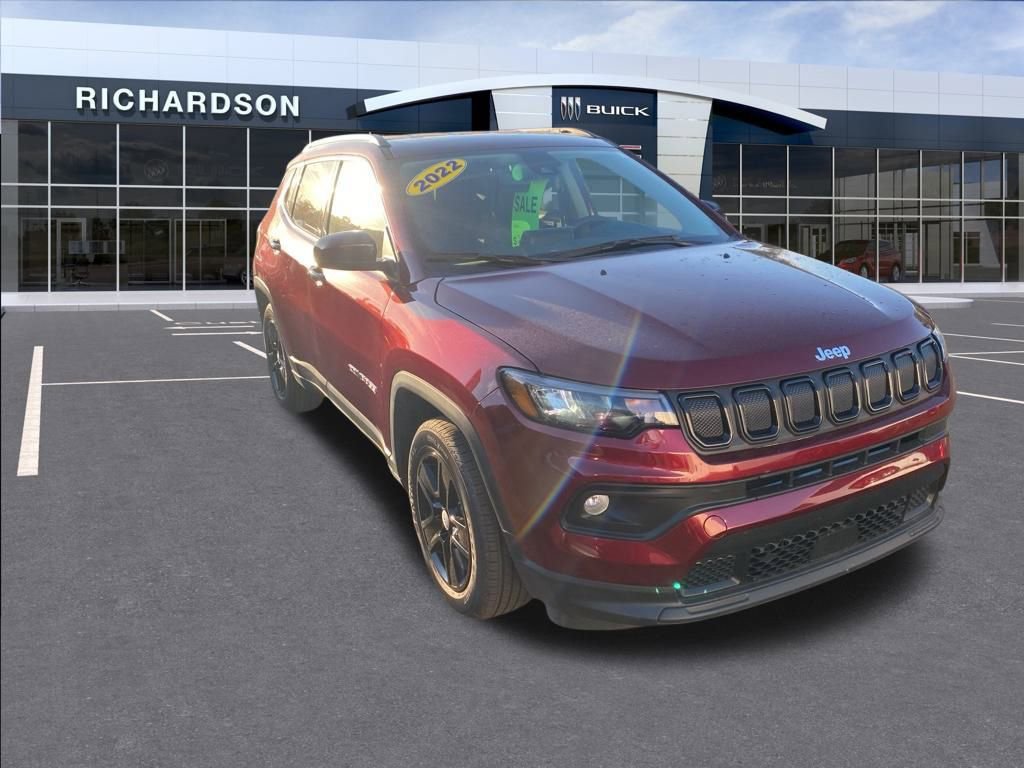 Used 2022 Jeep Compass Latitude image 4